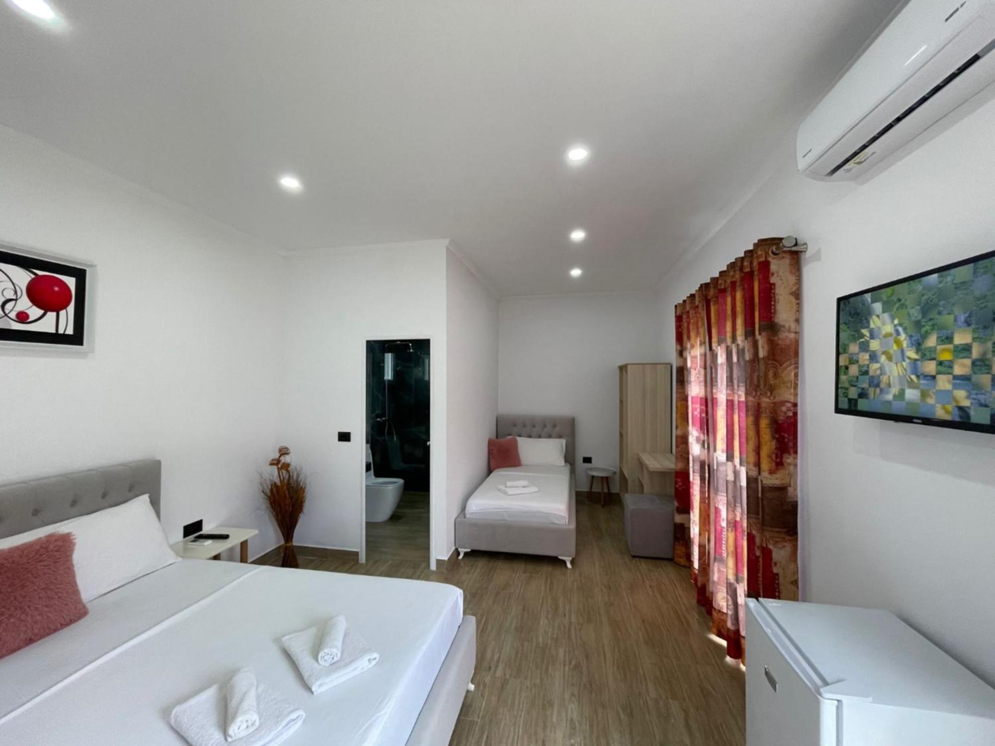 Vila Ari Borsh Exterior photo